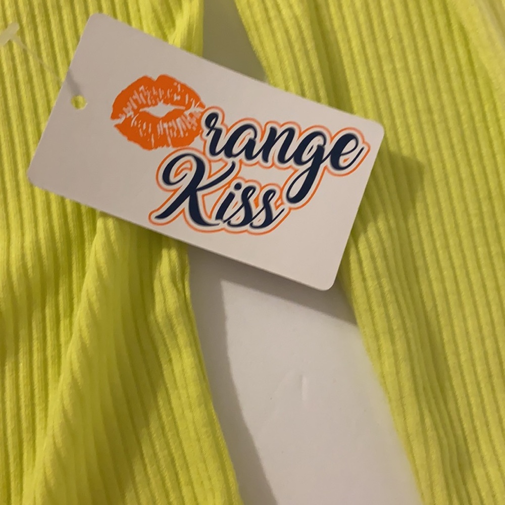 Neon yellow long sleeve sexy body suit. Size small. New with tags - Picture 5 of 10